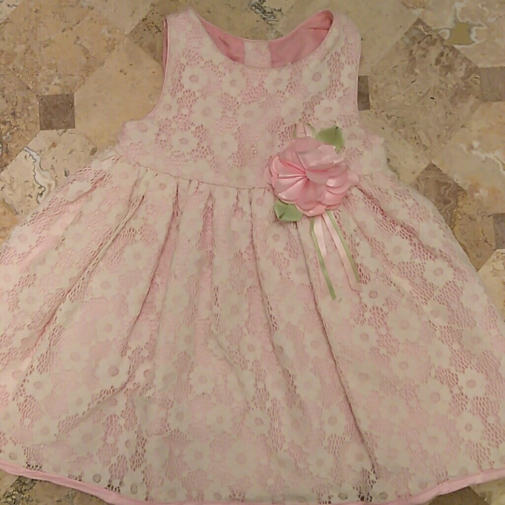 Girls pink dress